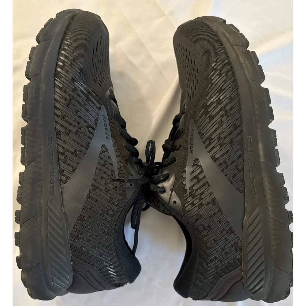 Brooks Addiction GTS 15 Triple Black Mens Size 14 Walking Running Shoes Sneakers